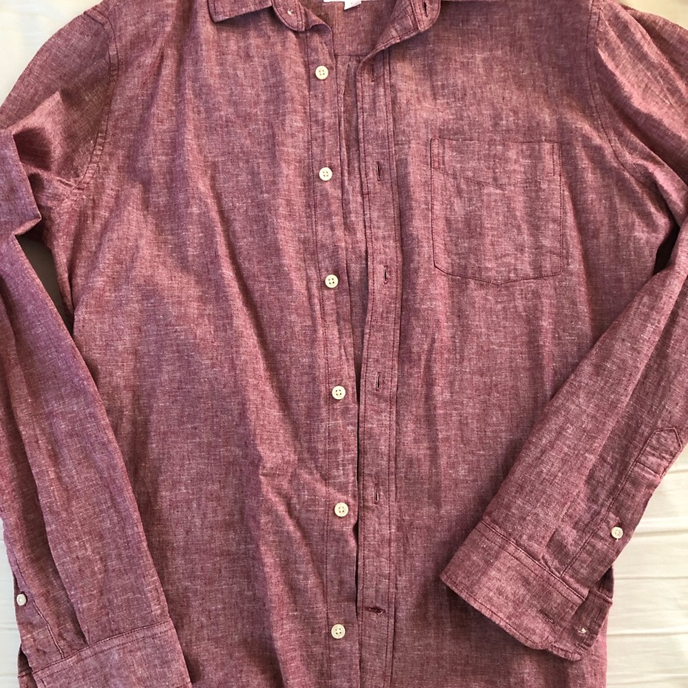 Bundle Of 2 Gap Linen Button Downs, Never Worn - image 3